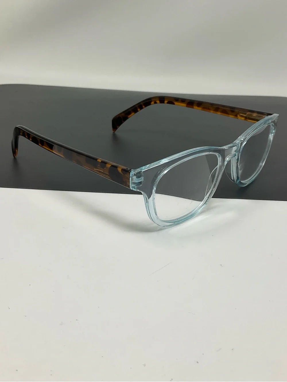 Betsey Johnson clear blue tortoise frame reading glasses +2.50